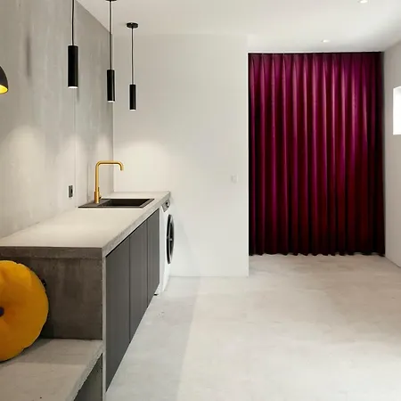 Feriehus Vibe In Architectural Settings