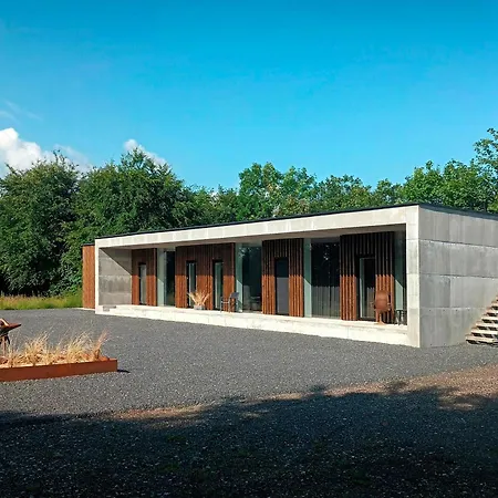 Vibe In Architectural Settings 度假居 Arre