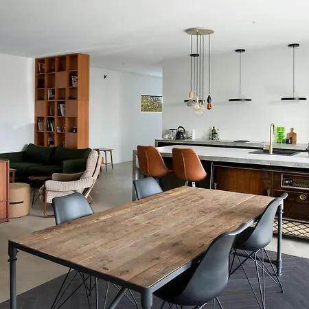 Dom wakacyjny Vibe In Architectural Settings