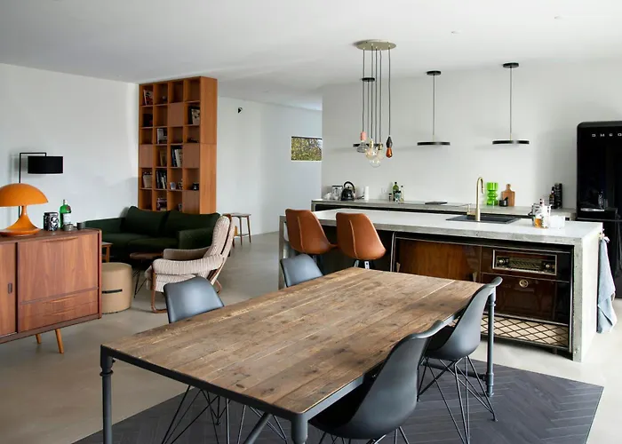Vakantiehuis Vibe In Architectural Settings