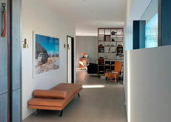 Vakantiehuis Vibe In Architectural Settings Arre